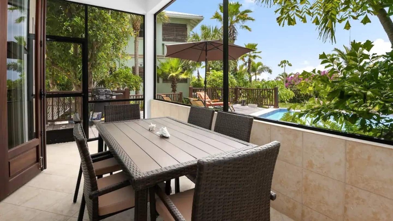 Photo of Outdoor in Leeward Settlement