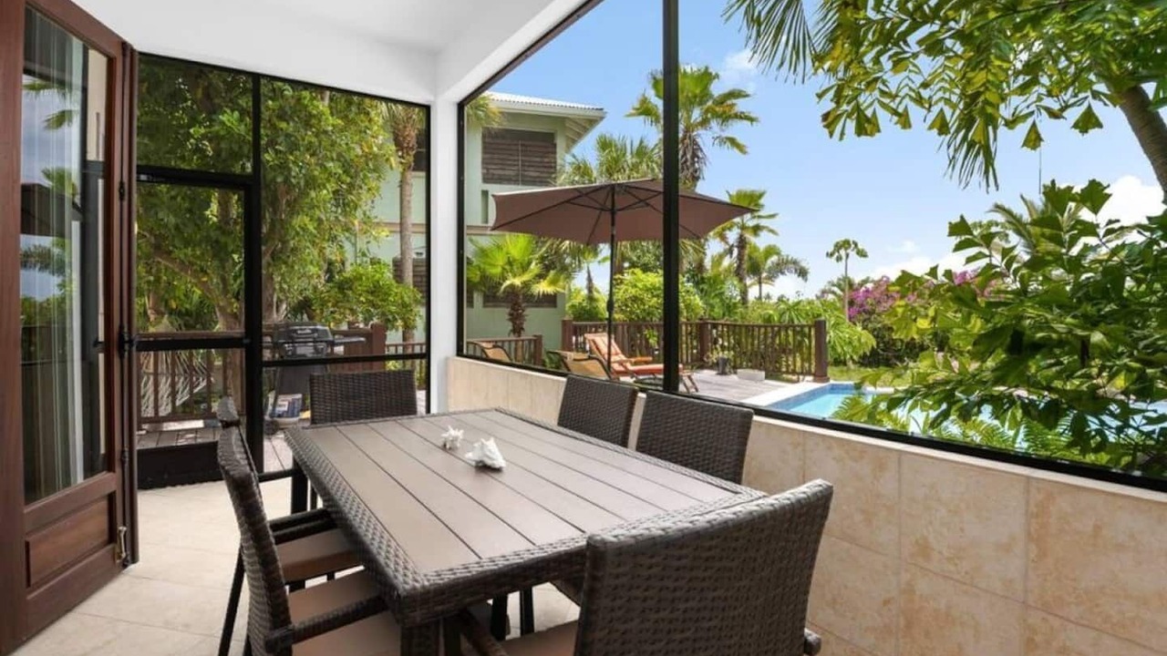 Photo of Outdoor in Leeward Settlement