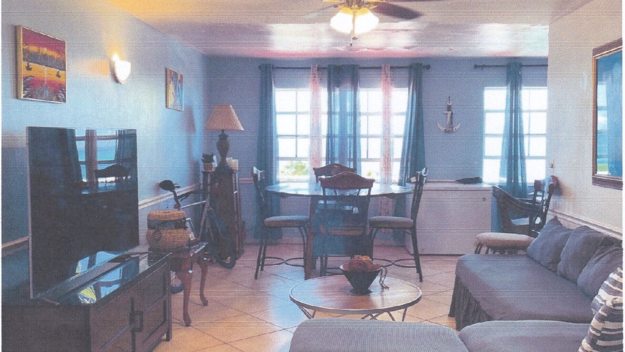 Photo of Livingroom in Cockburn Town