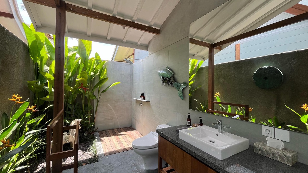 Photo of Bathroom in Lodtunduh
