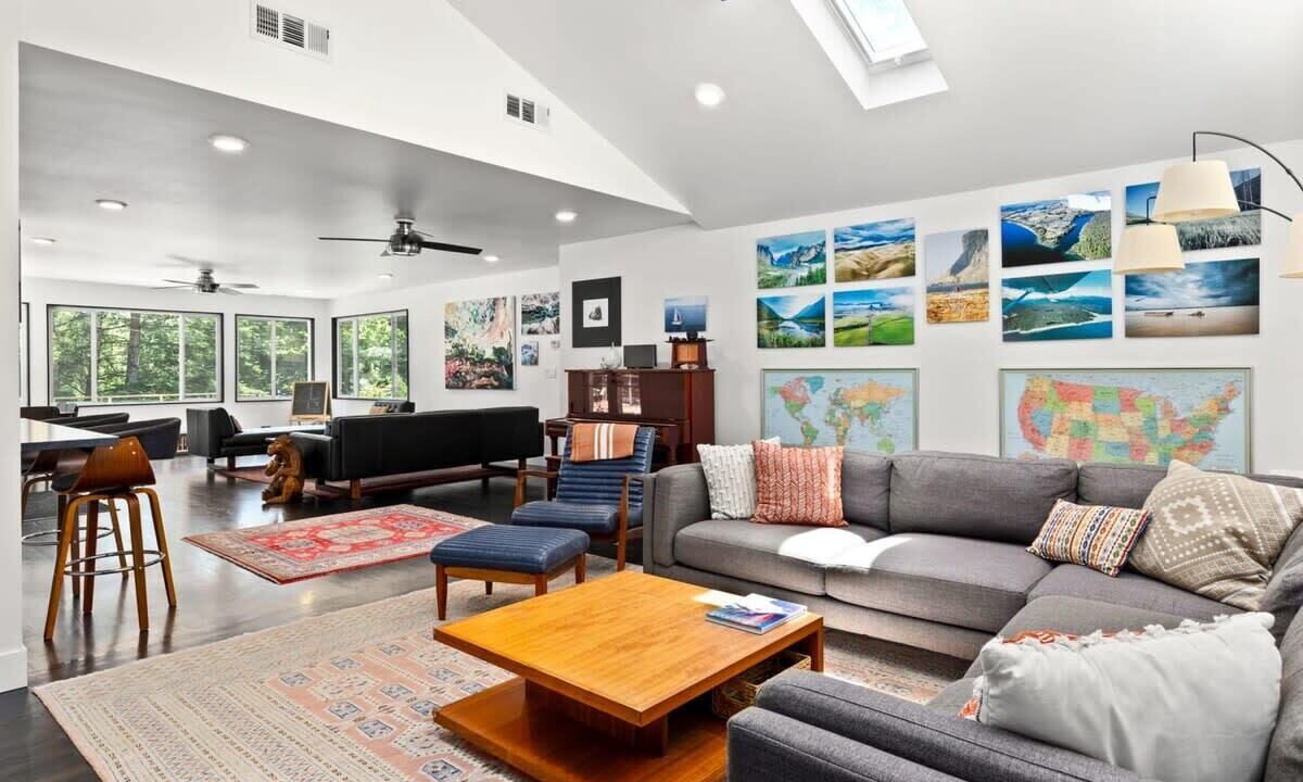 Photo of Bedroom in Scotts Valley