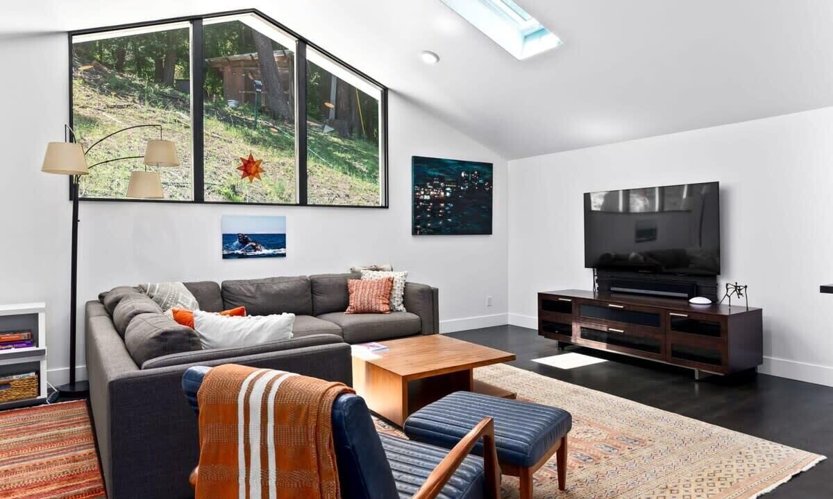 Photo of Bedroom in Scotts Valley