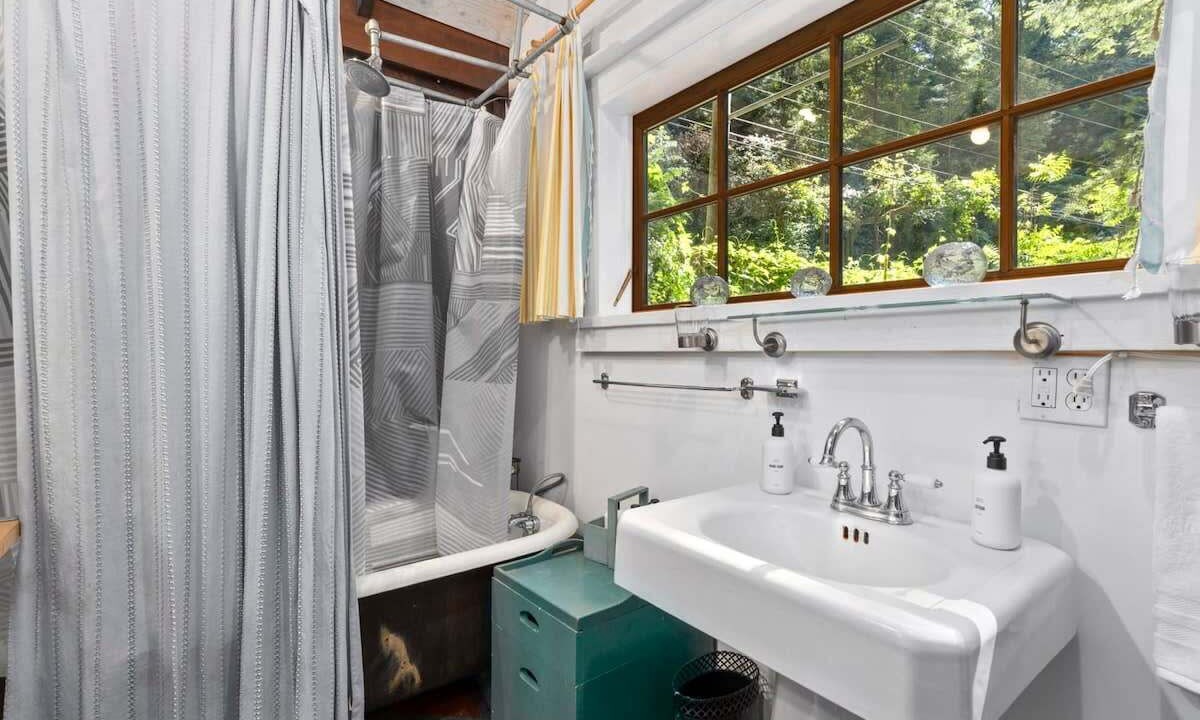 Photo of Bathroom in Mount Hermon