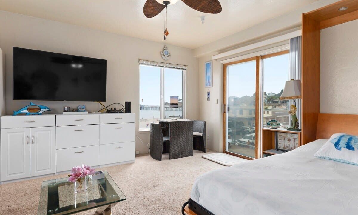 Photo of Bedroom in Capitola
