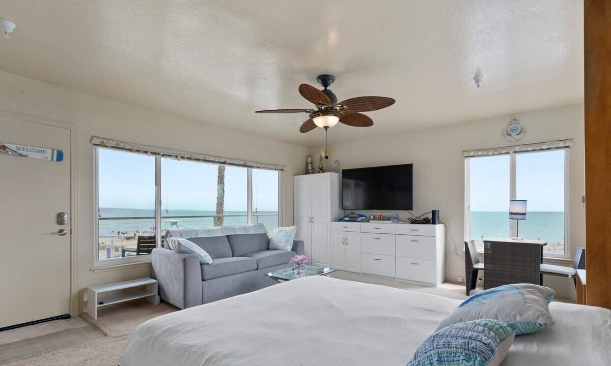 Photo of Bedroom in Capitola