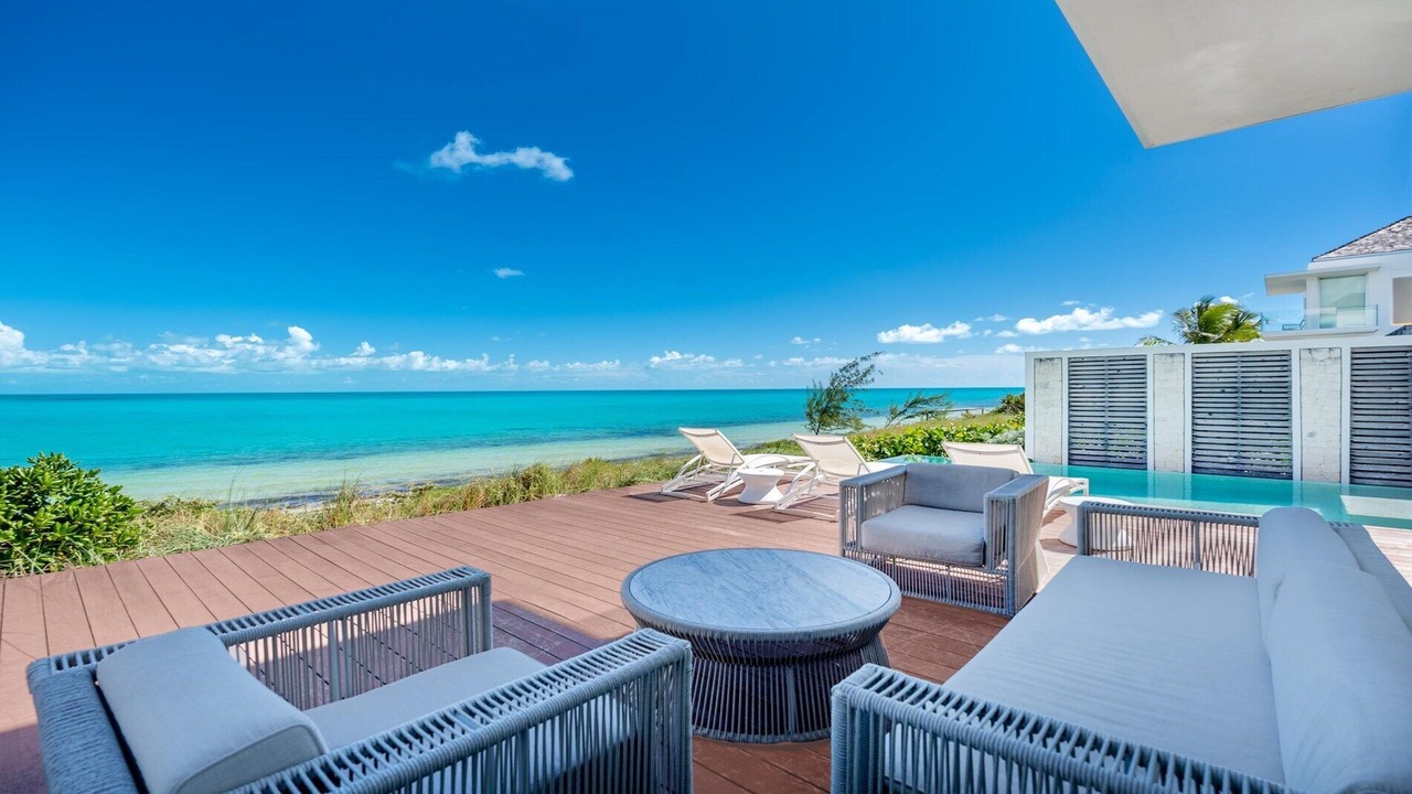Photo of Livingroom in Long Bay