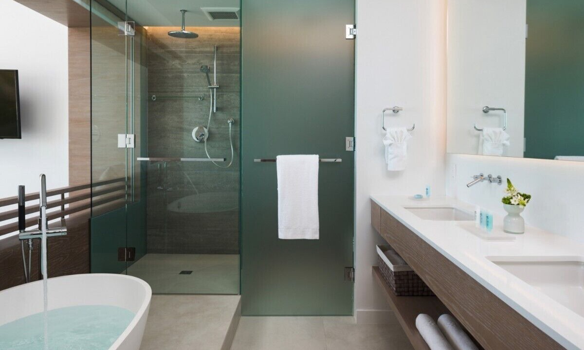 Photo of Bathroom in Long Bay