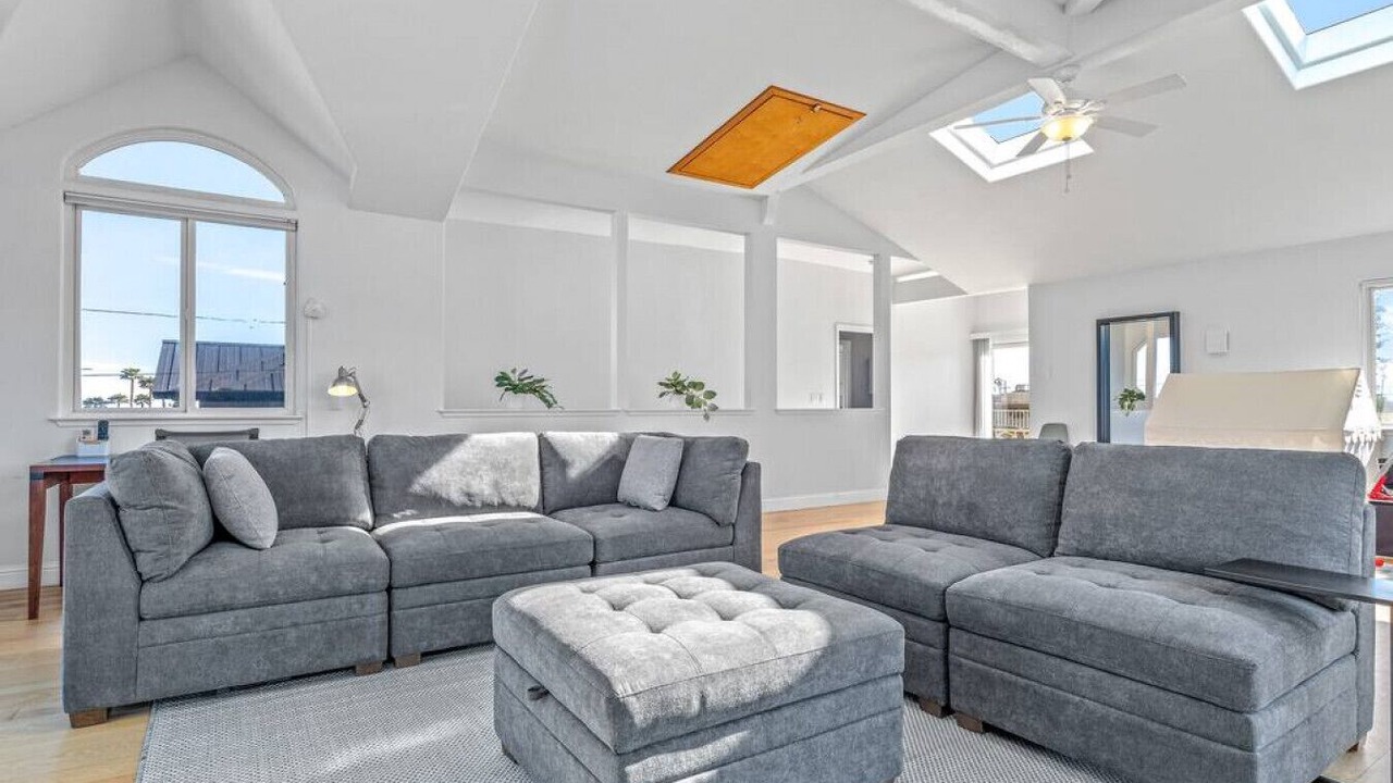 Photo of Livingroom in Opal Cliffs