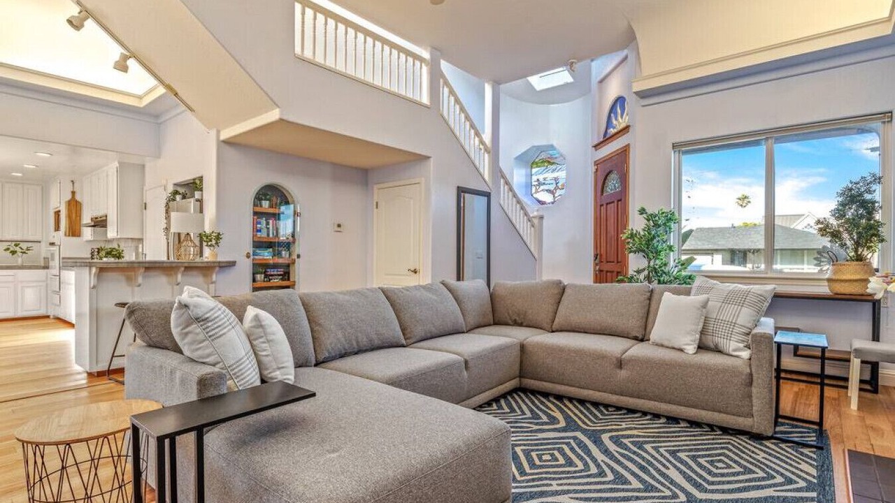 Photo of Livingroom in Opal Cliffs