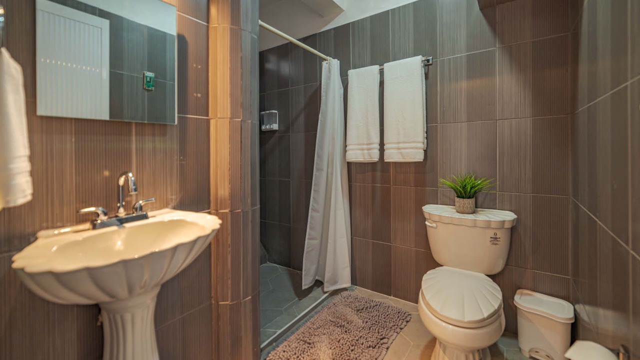Photo of Bathroom in Colonia Meteorologico