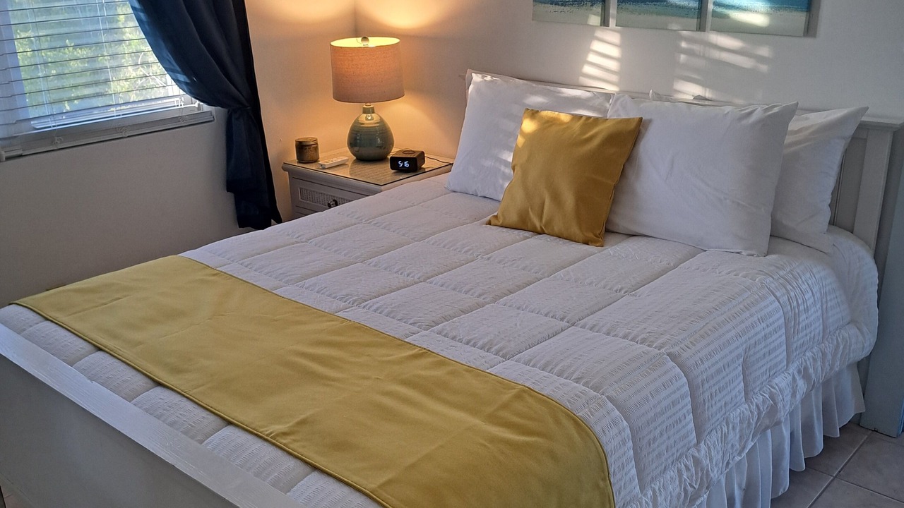 Photo of Bedroom in Venetian Road Settlement