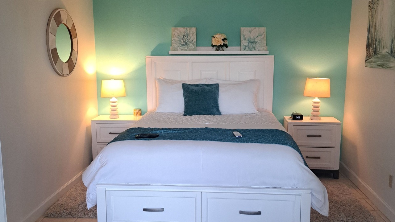Photo of Bedroom in Venetian Road Settlement