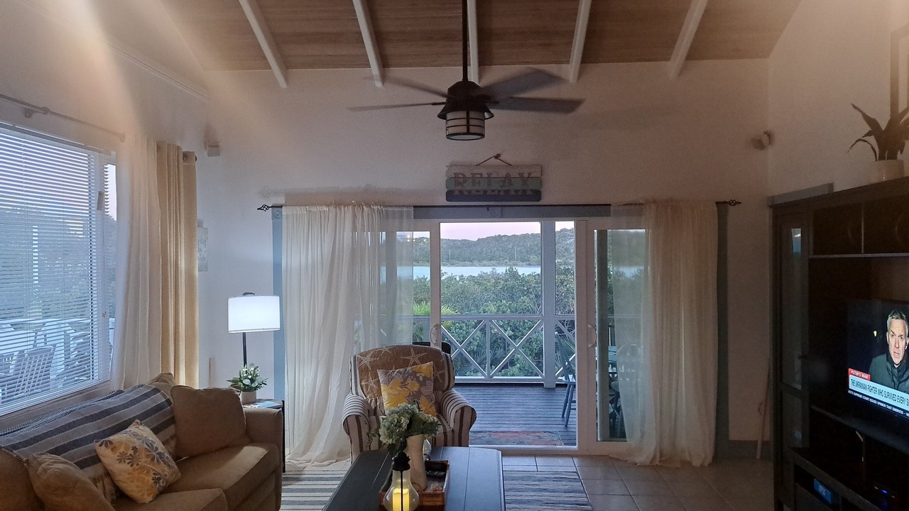 Photo of Livingroom in Venetian Road Settlement