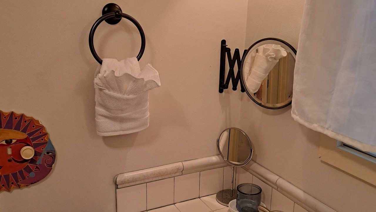 Photo of Bathroom in Venetian Road Settlement