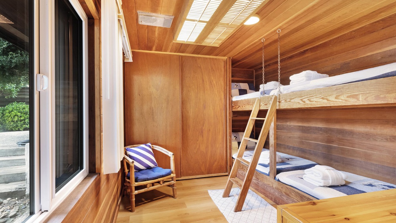 Photo of Bedroom in Aptos