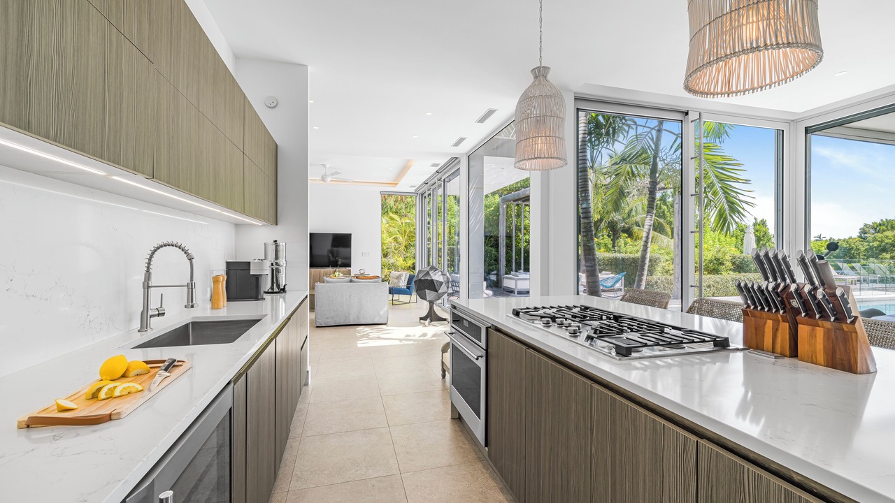 Photo of Kitchen in Leeward Settlement
