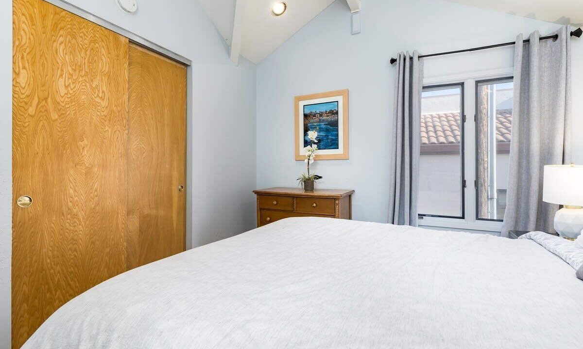Photo of Bedroom in Capitola