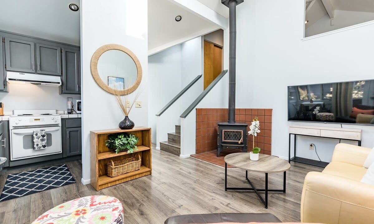 Photo of Livingroom in Capitola