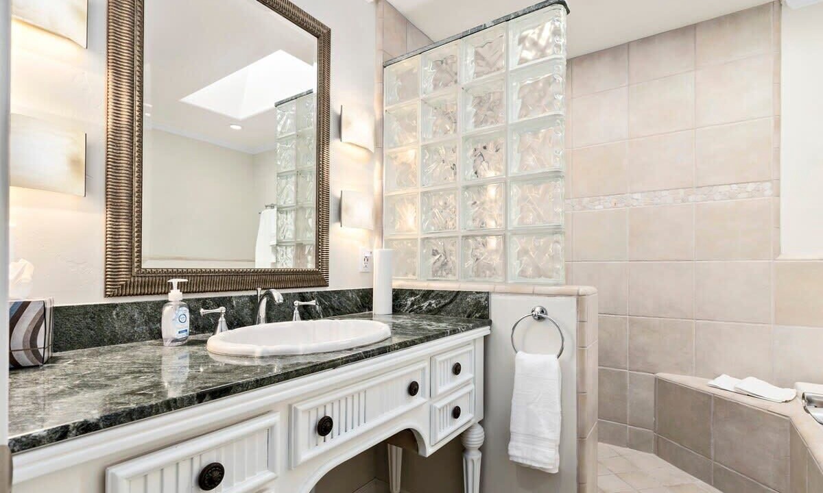 Photo of Bathroom in Eastside Santa Cruz