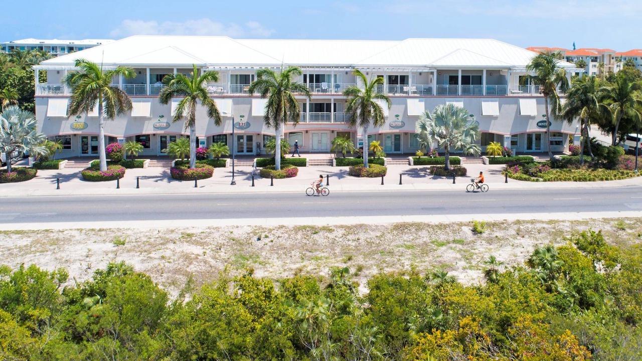 Photo of Others in Grace Bay