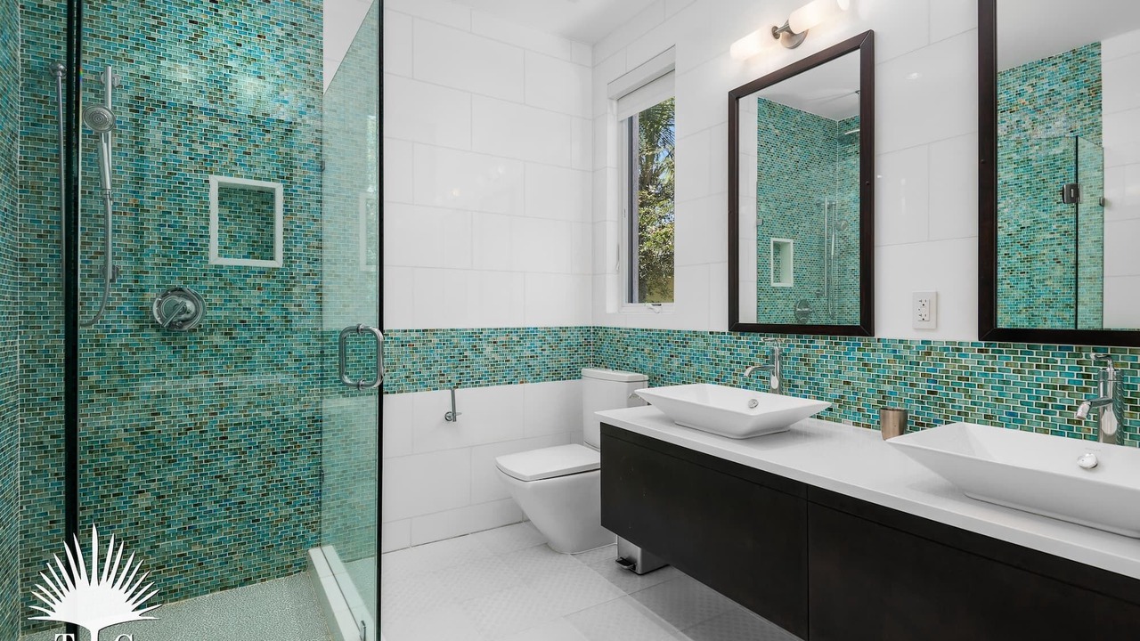 Photo of Bathroom in Ocean Point