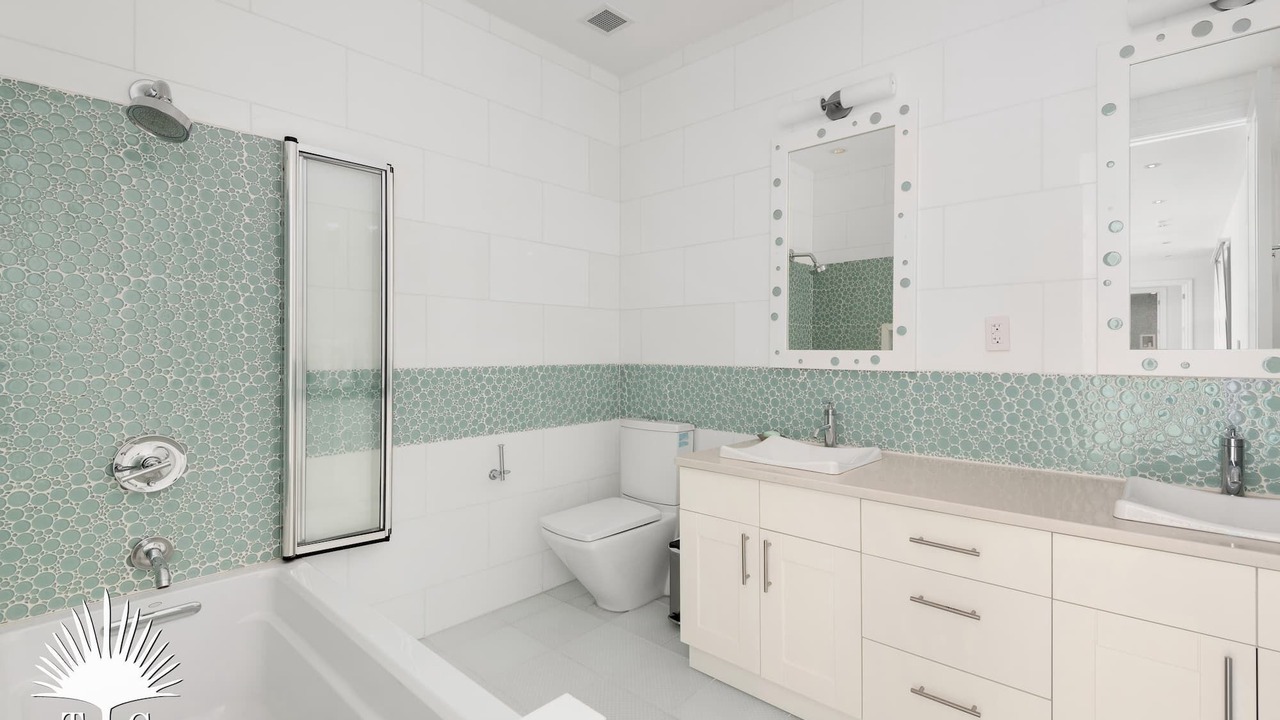 Photo of Bathroom in Ocean Point