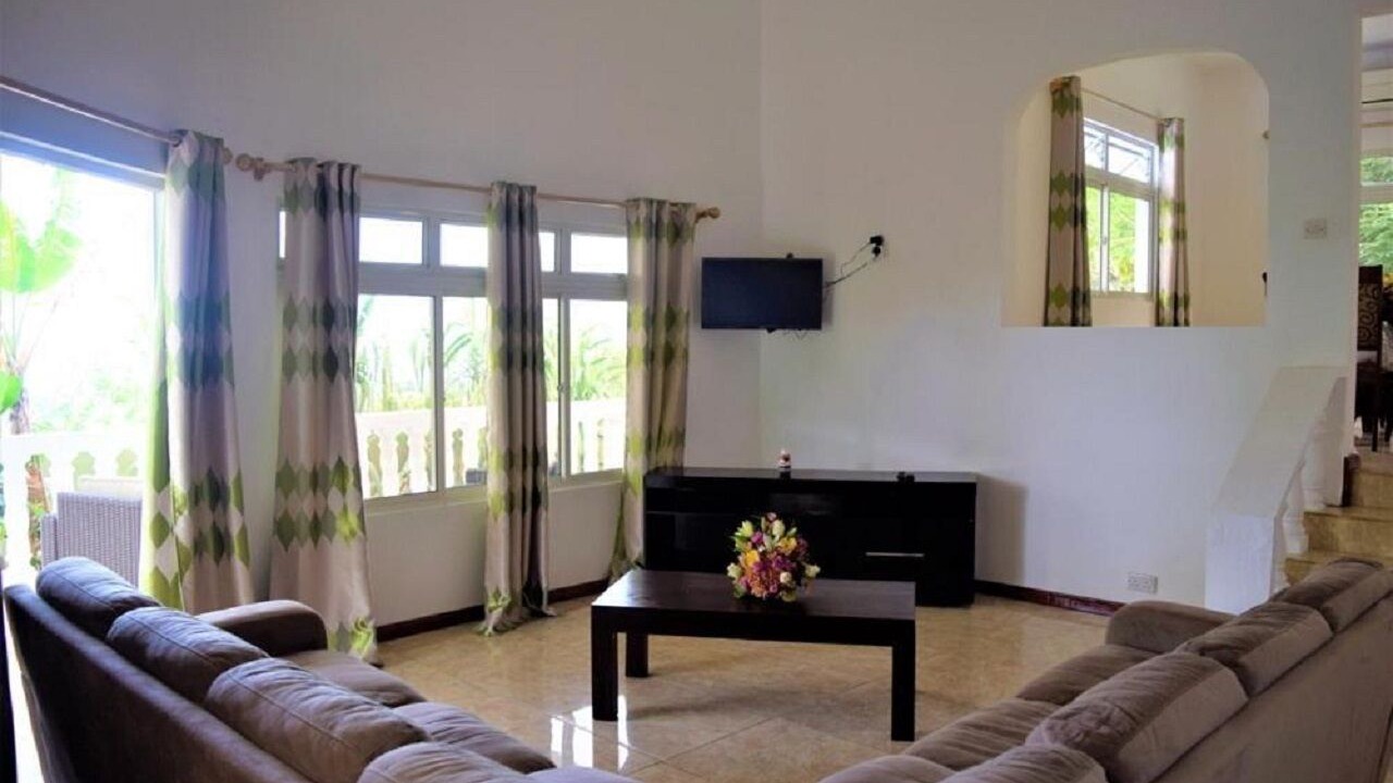 Photo of Livingroom in Mahe Island
