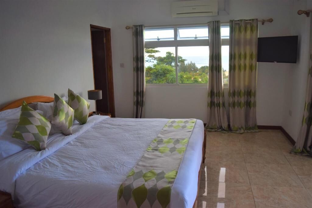 Photo of Bedroom in Mahe Island