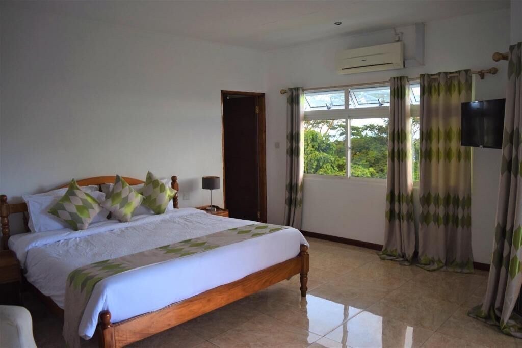 Photo of Bedroom in Mahe Island
