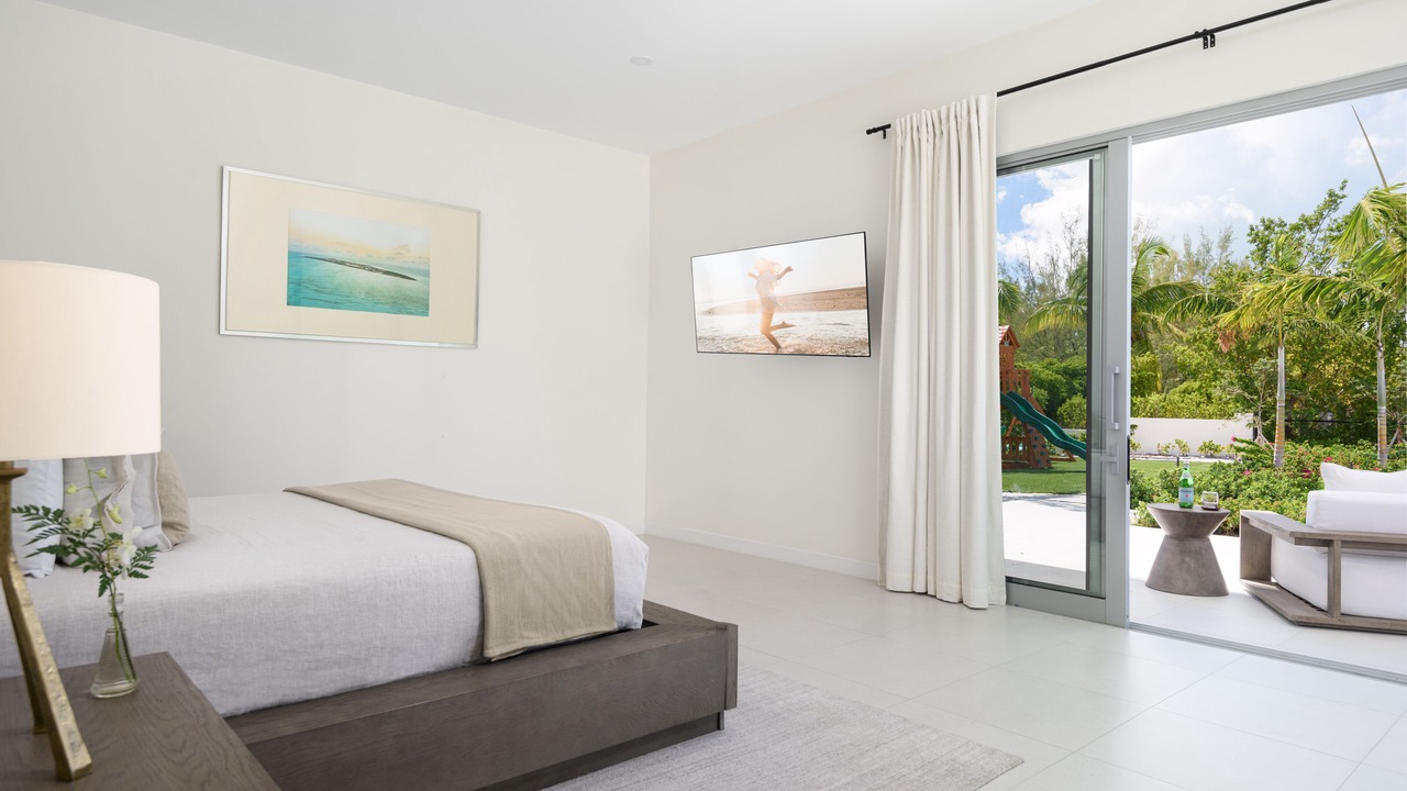 Photo of Bedroom in Leeward Settlement