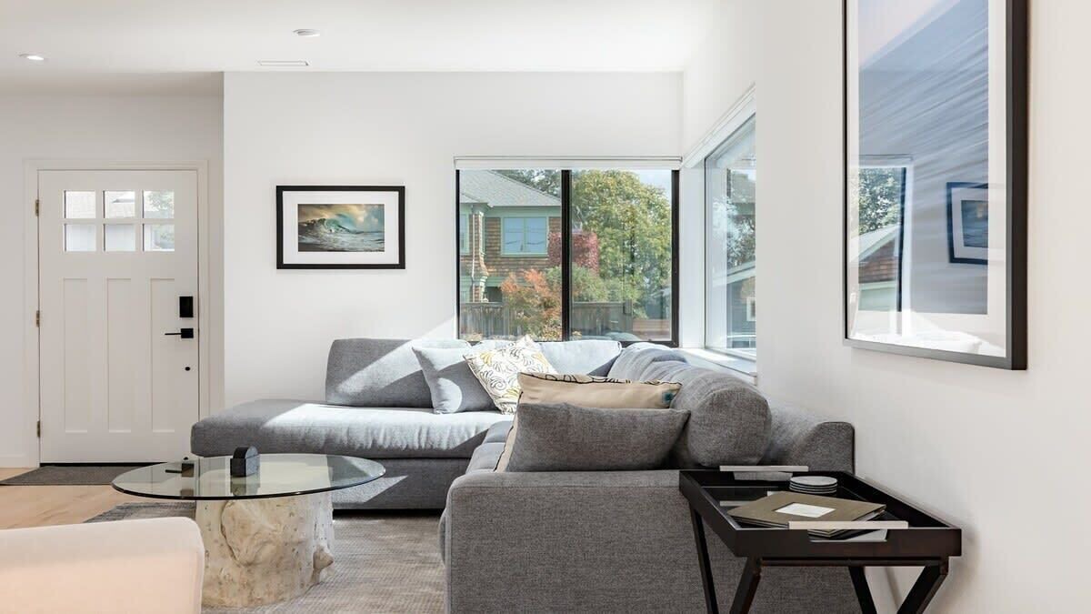 Photo of Livingroom in Seabright