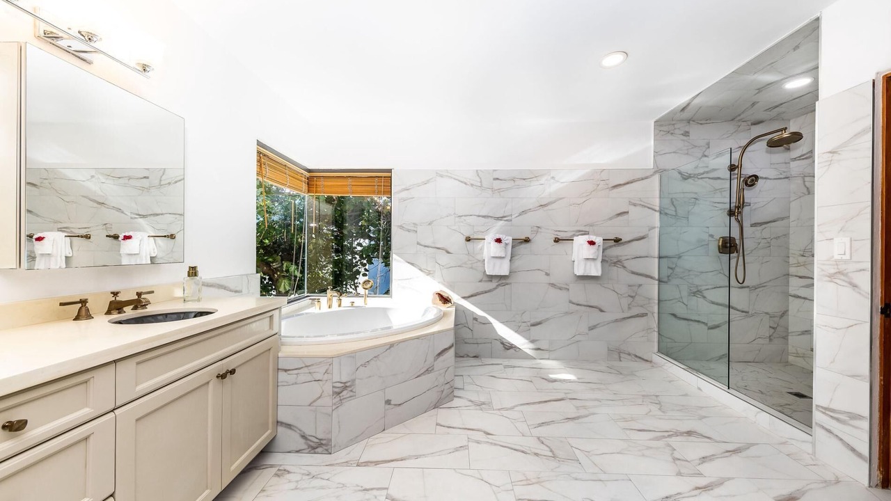 Photo of Bathroom in Ocean Point