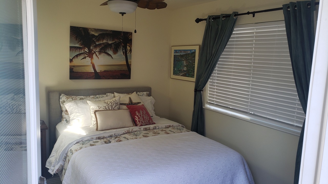 Photo of Bedroom in Opal Cliffs