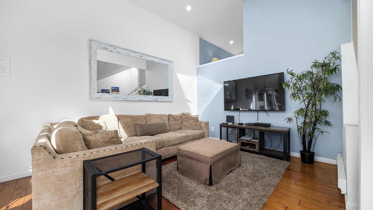 Photo of Livingroom in Capitola
