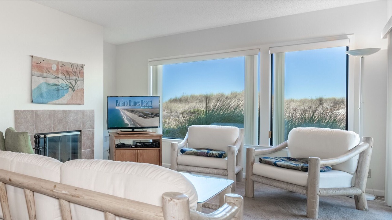 Photo of Livingroom in Pajaro Dunes