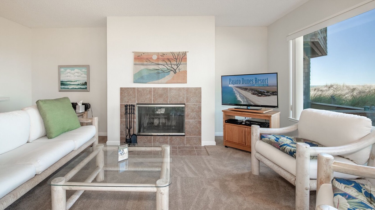 Photo of Livingroom in Pajaro Dunes