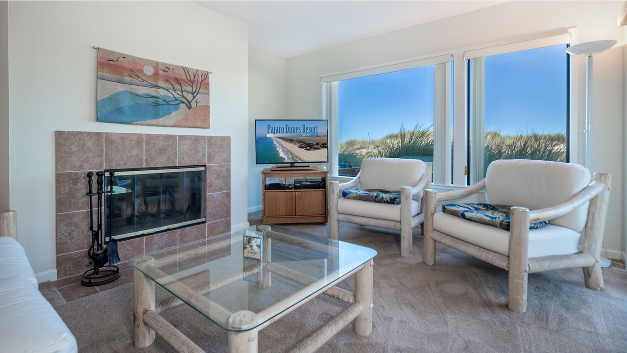 Photo of Livingroom in Pajaro Dunes