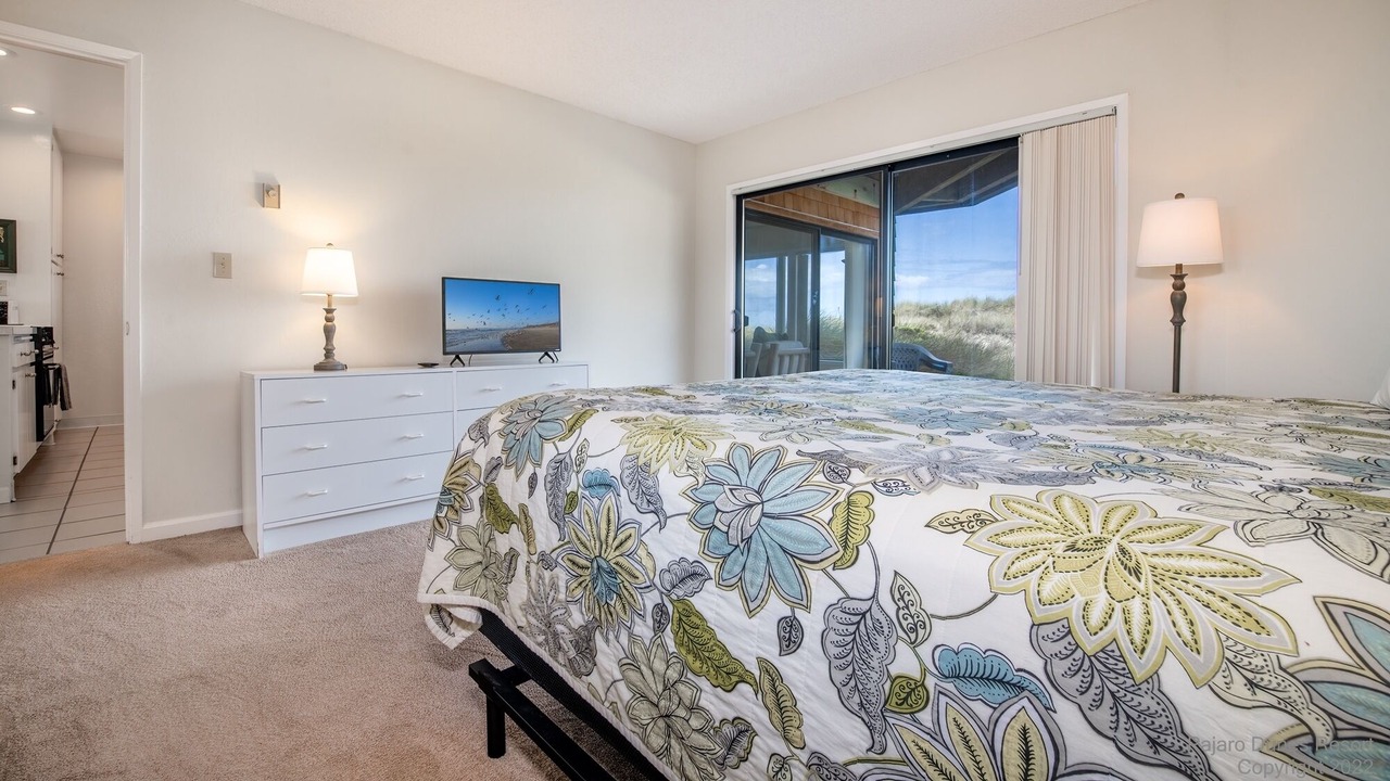 Photo of Bedroom in Pajaro Dunes