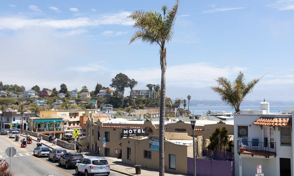 Photo of Bedroom in Capitola