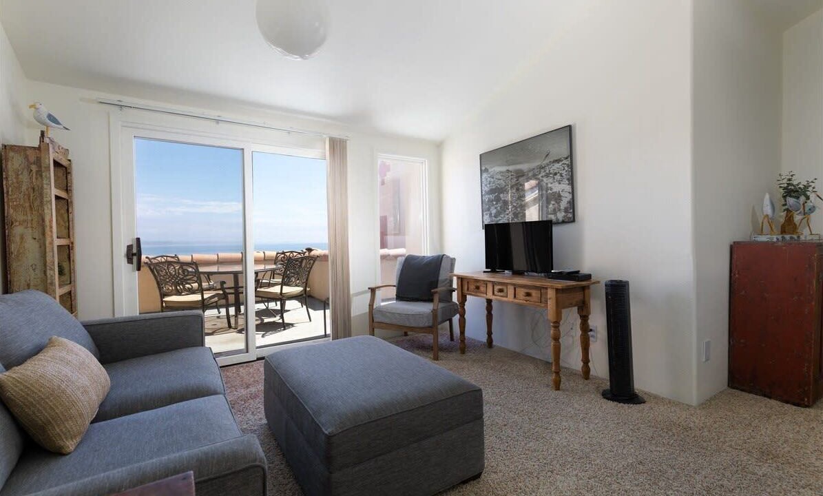 Photo of Livingroom in Capitola