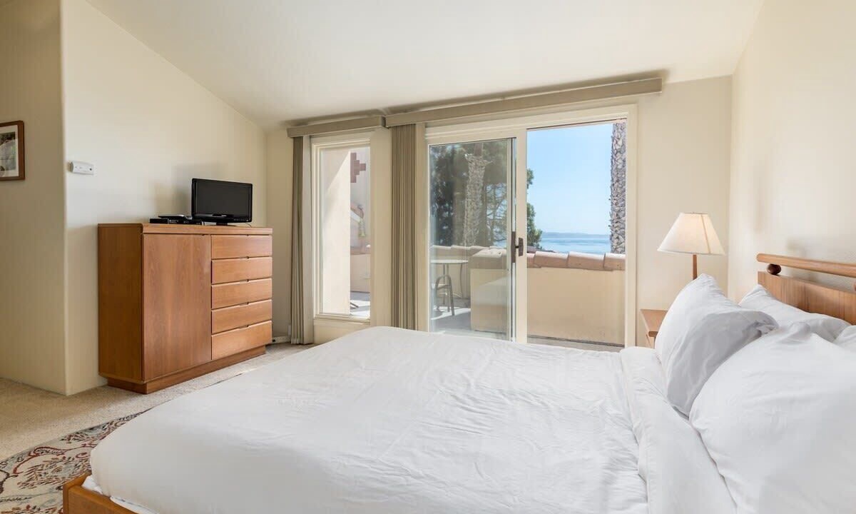 Photo of Bedroom in Capitola