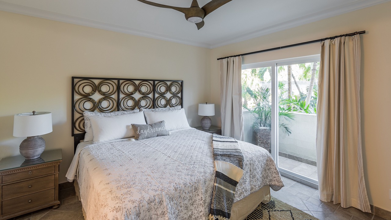 Photo of Bedroom in Leeward Settlement