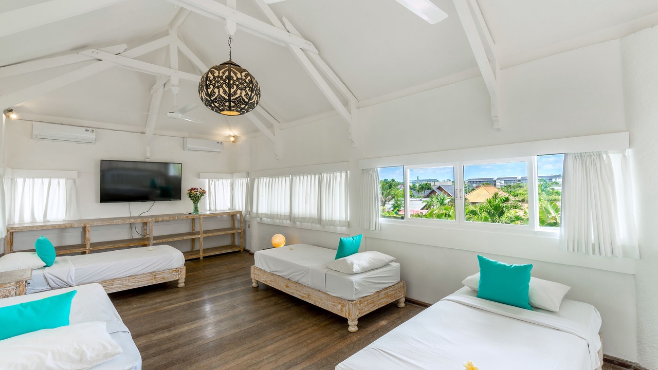 Photo of Bedroom in Drupadi