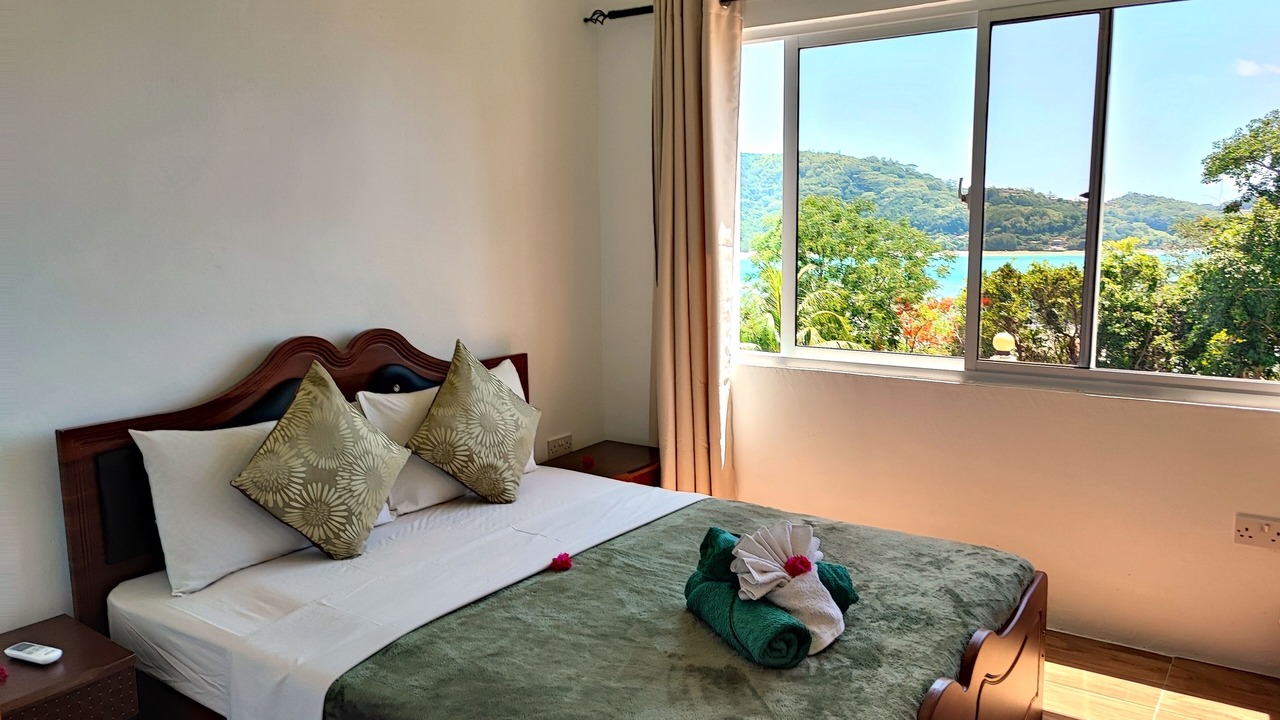 Photo of Bedroom in Anse Boileau
