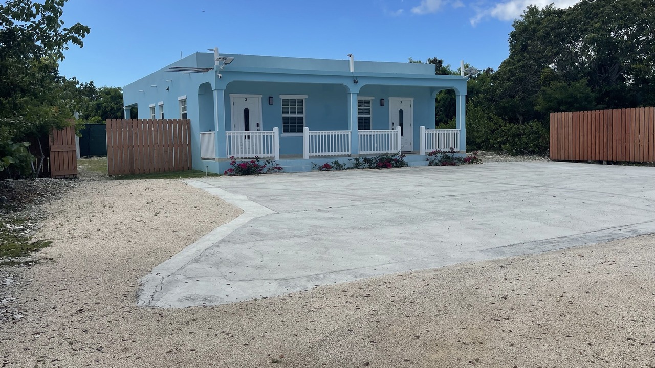Photo of Outdoor in Leeward Settlement