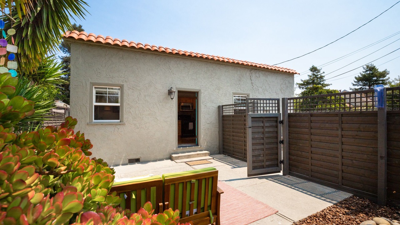 Photo of Outdoor in Seabright