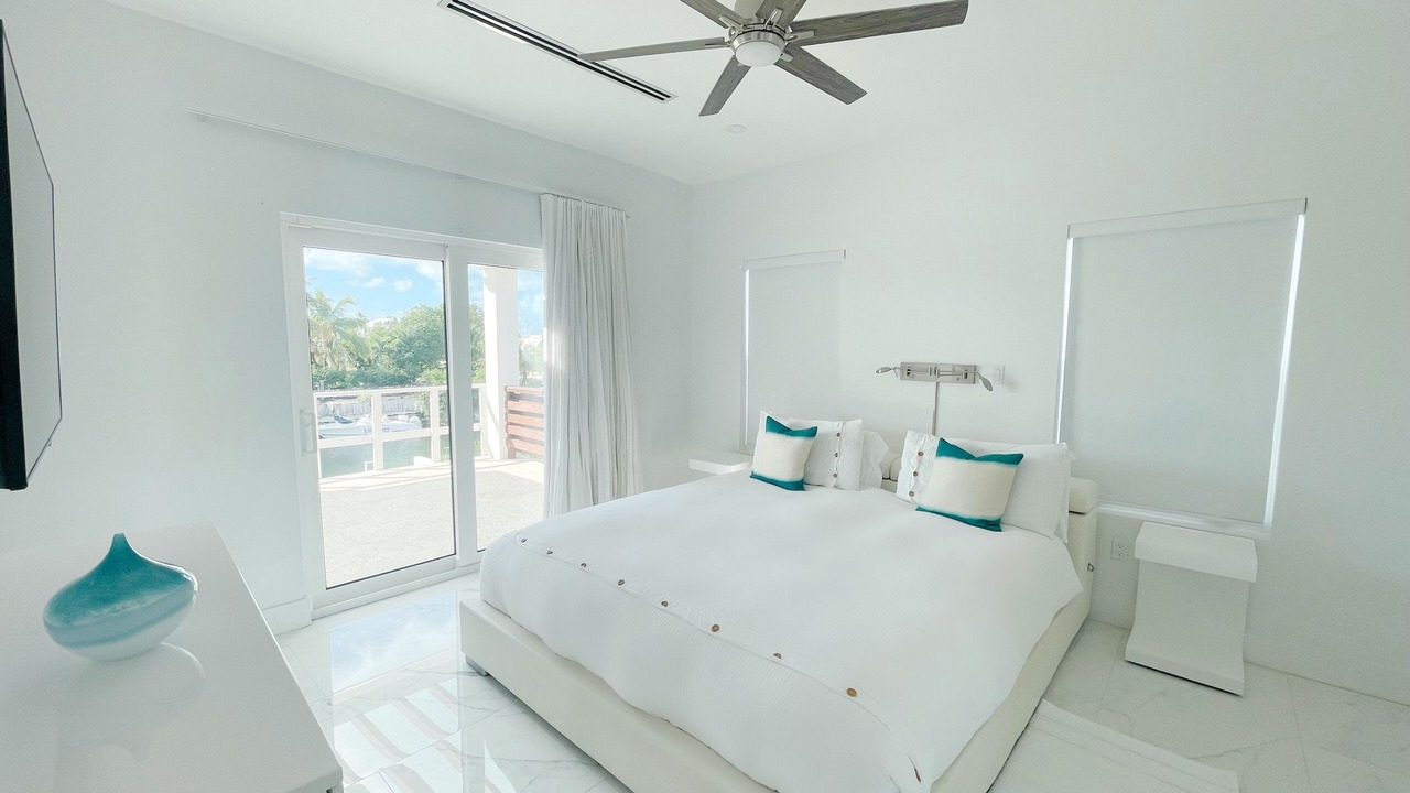 Photo of Bedroom in Discovery Bay