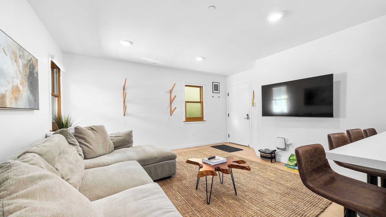 Photo of Livingroom in Capitola