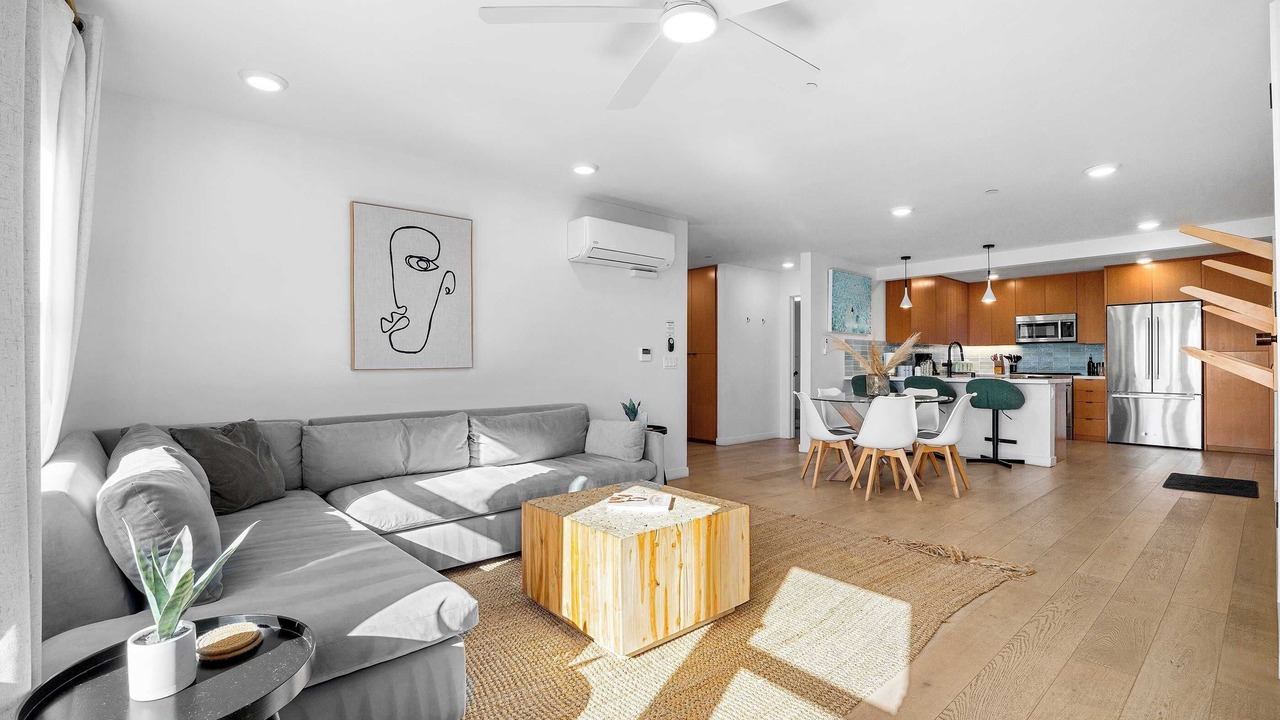 Photo of Livingroom in Capitola