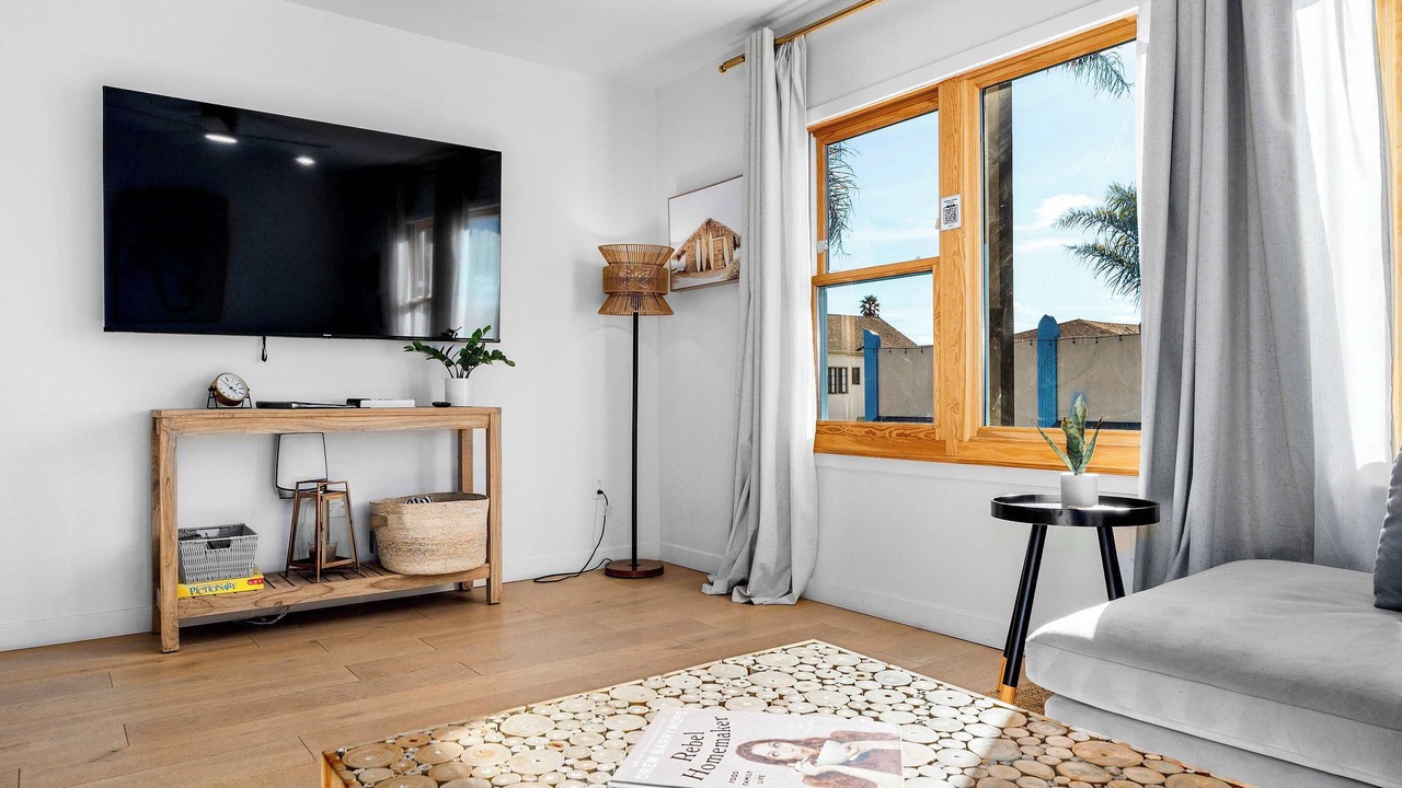 Photo of Livingroom in Capitola